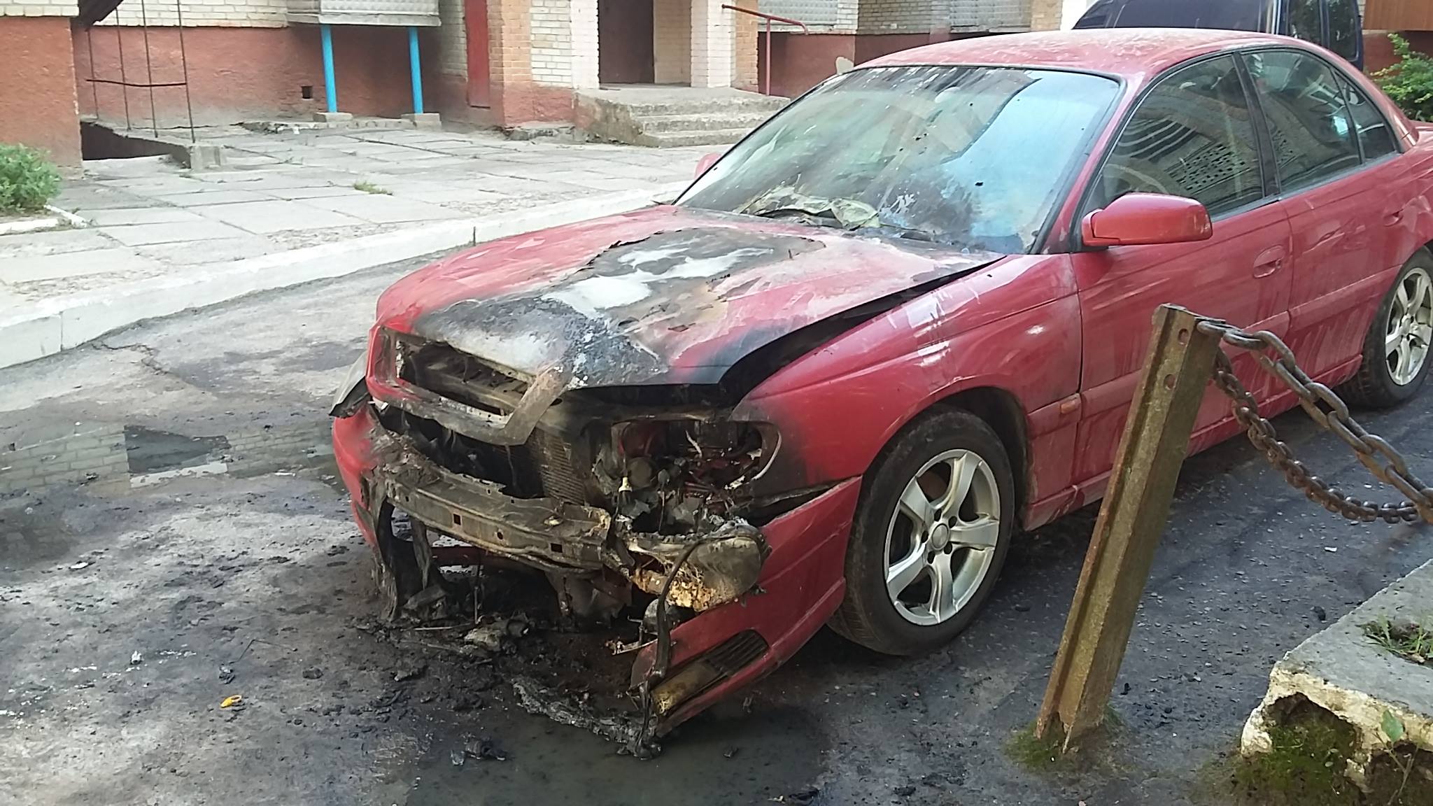 Уночі спалили авто Руслану Влодарчику – громадському активісту. Помста покидьків!