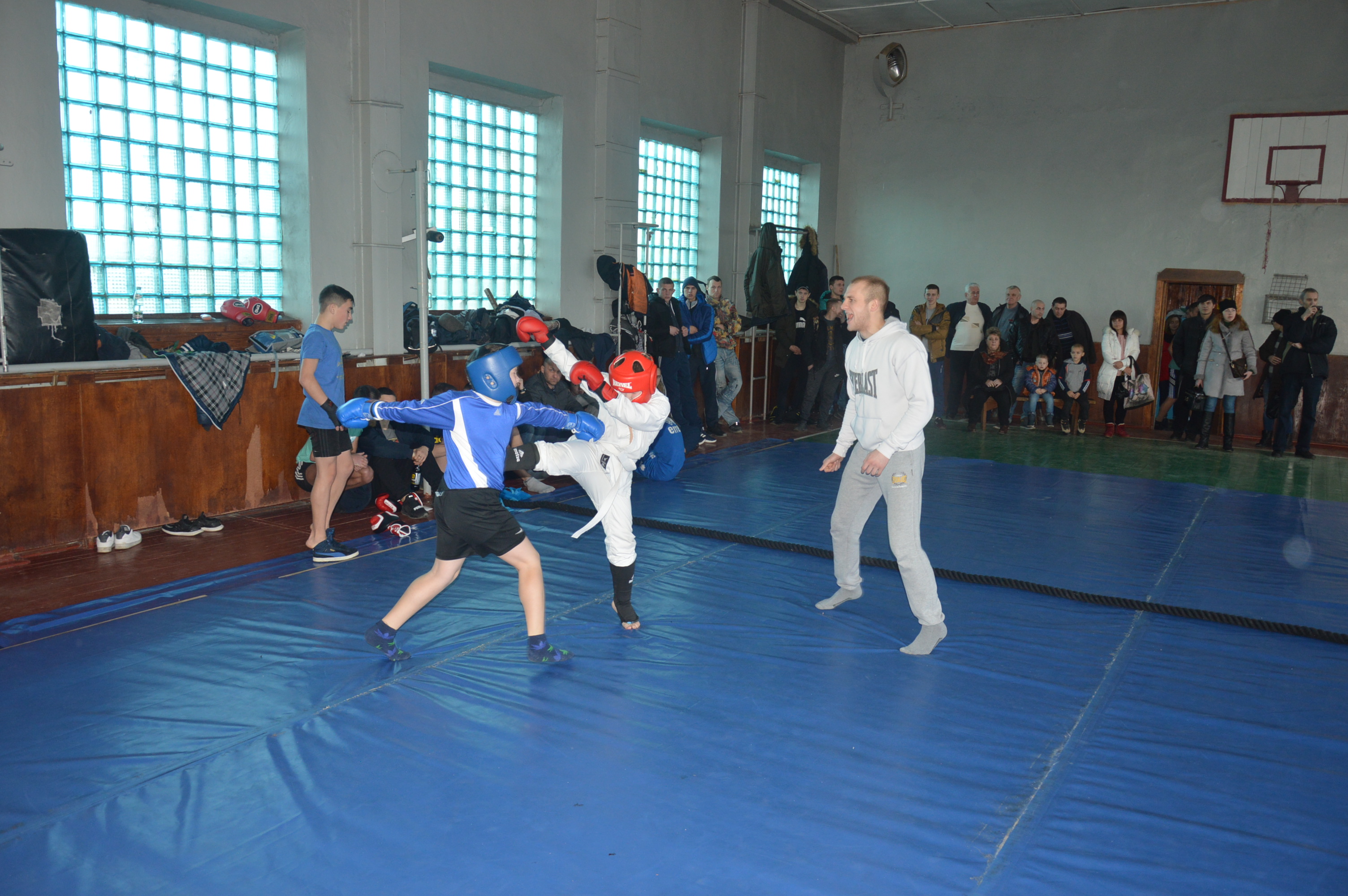 Захопливі бої за правилами! Турнір у Нововолинську