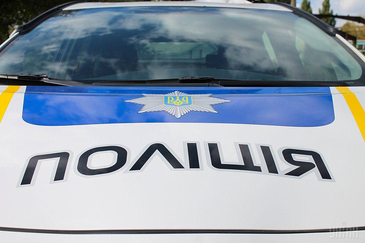 Свавілля поліцейських у Любомлі: батька і 8 його дітей серед ночі викидають із буса!